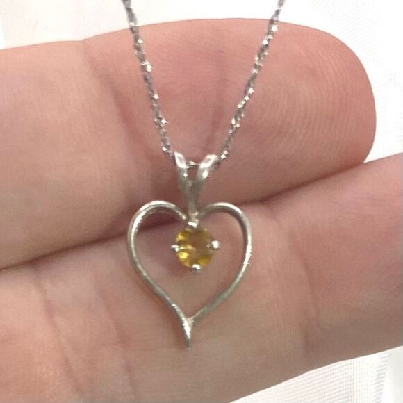 ARL Stunning Citrine & Sterling 925 Silver Heart Necklace - Picture 4 of 11